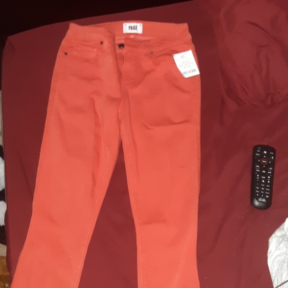 Form Fit Jeans! - Picture 2 of 4